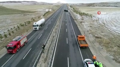 gaz sizintisi -  Gaz yüklü tanker devrildi, Sivas-Kayseri  Karayolu trafiğe kapatıldı Videosu