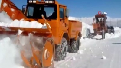kimya -  Karayolları ekipleri kışın yoğun yaşandığı yerlerde çalışmalarını sürdürüyor Videosu