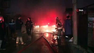demir korkuluk -  Yangında camlardaki demir korkulukları keserek mahsur kalanları kurtardılar Videosu