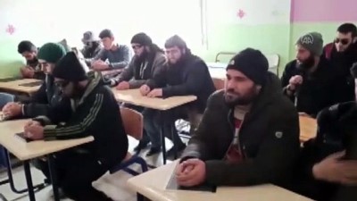 engelli ogrenciler - İdlib'de görme engellilere okuma yazma eğitimi Videosu