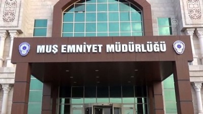 siginma - MUŞ - İkna çabaları sonucu teslim olan terörist ailesiyle buluşturuldu Videosu