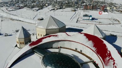 yazla -  Ay Yıldız Tören Alanının kar altındaki görüntüsü görsel şölen sundu Videosu