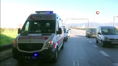 saglik ekipleri -  Bursa’da viyadüğün ortasındaki boşluktan aşağıya düşen adam hayatını kaybetti Videosu