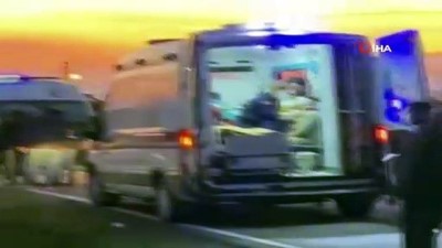 direksiyon -  Mardin’de tarım işçilerini taşıyan kamyonet şarampole yuvarlandı: 22 yaralı Videosu