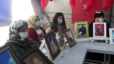 kiraathane -  PKK’lılar çocuğun yolunu kesip, 10 çay içirdikten sonra kaçırmışlar Videosu