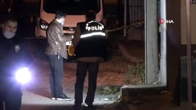 bicakli kavga -  Adana’da silahlı ve bıçaklı kavga: 1 ölü Videosu