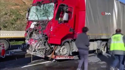 cep telefonu -  Kuzey Marmara Otoyolunda feci kaza: Tır ile otobüs çarpıştı, 3 kişi yaralandı Videosu