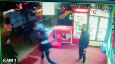 bicakli kavga -  - Tartışmaya girdiği Özbek şahsı böyle bıçakladı Videosu