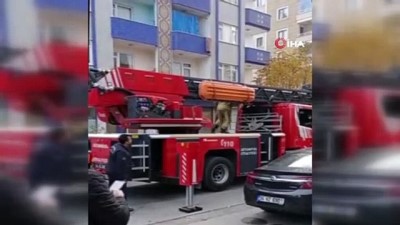 cati yangini -  Ümraniye’de korkutan çatı yangını Videosu