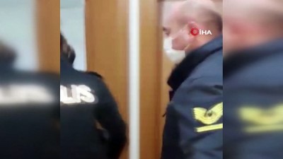 kacak icki -  Ürettikleri kaçak içkileri otel odasında koltuğun altında saklarken yakalandılar Videosu