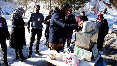 tarihi gun -  Domaniç'in karlı dağları ekmek kapısı oluyor Videosu