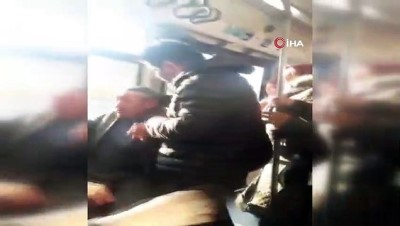 halk otobusu -  Otobüste yaşlıların kavgası kameraya yansıdı  Videosu