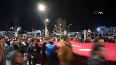 ulkucu -  Cumhuriyet Üniversitesinde askerimize saldırı protesto edildi Videosu