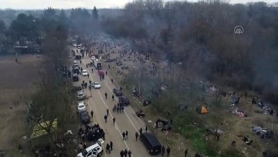 sinir kapisi - Göçmen hareketliliği havadan görüntülendi - EDİRNE Videosu
