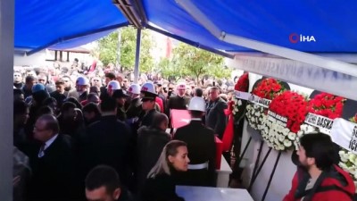 hava saldirisi -  İdlib şehidi binlerce kişinin katılımıyla son yolculuğuna uğurlandı Videosu