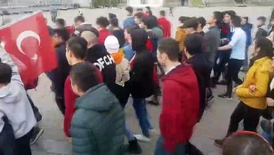 hava saldirisi -  Öğrenciler Mehmetçik için tek yürek oldu Videosu