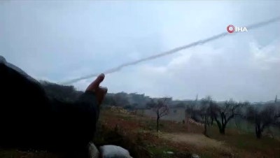 askeri arac -  - Rejim unsurları vuruluyor Videosu