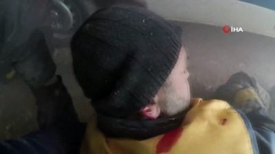 -İdlib'de Hava Saldırısı: 2 Sivil Savunma Görevlisi Yaralı