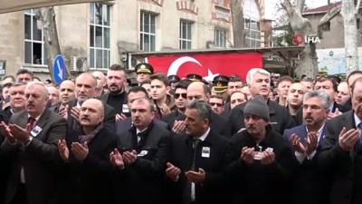  İdlib şehidini binler uğurladı