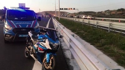 Trafik kazasında bir motosiklet sürücüsü hayatını kaybetti, biri yaralandı - İZMİR