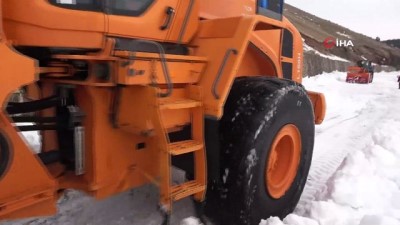sili -  4 aydır kardan kapalı yol ulaşıma açıldı Videosu