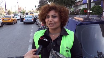  Gaziantep’te parkomat kadınlar iş başında