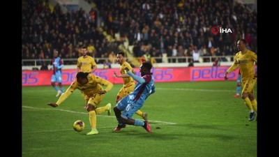 Yeni Malatyaspor - Trabzonspor maçından kareler -2-