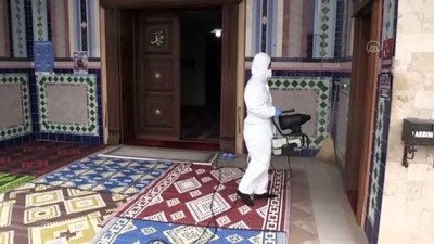 dezenfeksiyon - Camiler koronavirüse karşı dezenfekte edildi - SAKARYA / KARABÜK Videosu