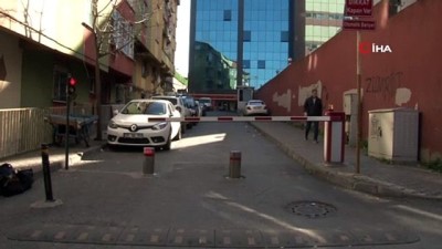 polis araci -  Gaziosmanpaşa Adliyesi’nde tutuklama kararını duyan şüpheli firar etti Videosu