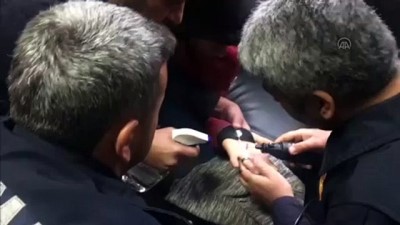 cay kasigi - Adıyaman'da gencin parmağında sıkışan yüzük itfaiye ekiplerince çıkarıldı Videosu