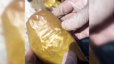 kokain - Baharat kokusuyla uyuşturucuyu gizlemeye çalışan şüpheli yakalandı - MARDİN Videosu