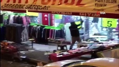 giyim magazasi -  Ellerindeki demir çubuklarla mağazayı talan eden şahıslar kamerada Videosu
