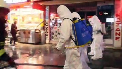  Erzincan Belediyesi, korona virüse karşı dezenfekte çalışması yaptı