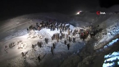 kar yiginlari -  Çığ altında kalan itfaiyecinin cansız bedenine ulaşıldı Videosu
