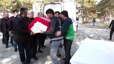 cenaze araci -  Çığ faciasında hayatını kaybeden itfaiyeci toprağa verildi Videosu