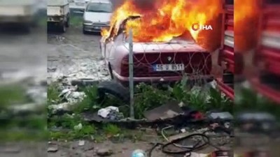tahkikat -  Park halindeki otomobil alev alev yandı Videosu