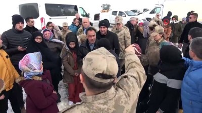 kar yiginlari -  Çığ felaketinde şehit düşen askerlerin aileleri facia bölgesinde Videosu