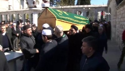  İsmailağa cemaatinin önde gelen isimlerinden Abdullah Ustaosmanoğlu son yolculuğuna uğurlandı