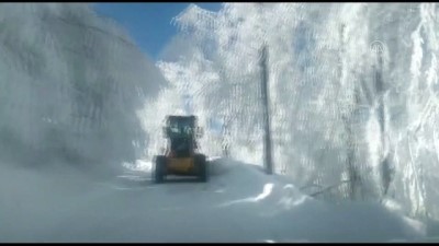 kis turizmi - Kartepe'de kar kalınlığı 66 santimetre ölçüldü Videosu