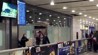asus - Londra'dan gelen vatandaşları taşıyan uçak Sabiha Gökçen Havalimanı’na indi - İSTANBUL Videosu