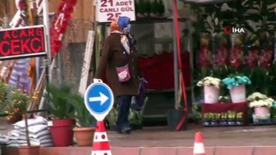 karantina -   Adanalılar korona virüs tedbirlerine uydu, cadde ve sokaklar boş kaldı Videosu