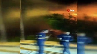  Bodrum’da 2 otobüs alev alev yandı...O anlar kamerada