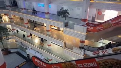 eziler -  Koronadan kaçan vatandaşlar alışveriş merkezlerini terk etti Videosu