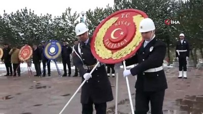  Sivas'ta korona virüs tedbirli anma