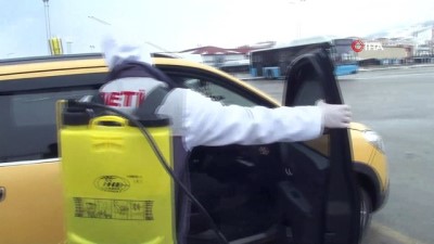  Erzurum’da taksiler dezenfekte edildi
