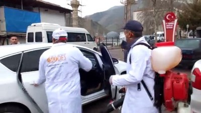 Keban Belediyesi, koronavirüs tedbirlerine karşı özel araçları dezenfekte etti - ELAZIĞ