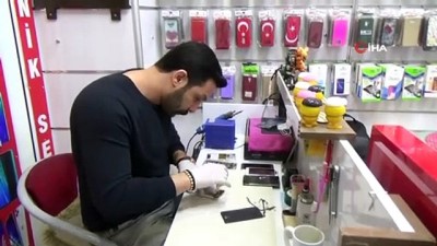 piyasalar -  Korona virüs Çin'de üretilen telefon aksesuarlarına ilgiyi azalttı Videosu