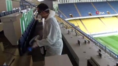  Korona virüs tedbirleri çerçevesinde ekipler Fenerbahçe'nin maçlarını oynadığı Ülker Stadı dezenfekte ediliyor