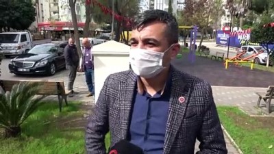  Muhtar mahallesini dezenfekte ediyor