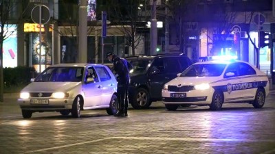 sokaga cikma yasagi - Sırbistan'da koronavirüs tedbirleri - BELGRAD Videosu